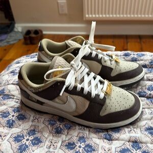 Nike Womens Dunk Low ‘Light Orewood Brown’